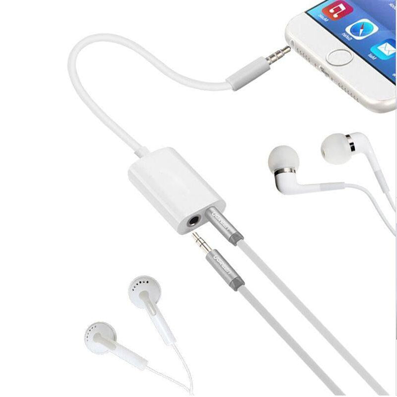 Adaptador Splitter 3.5mm 2 Salidas para Audifonos / Parlantes