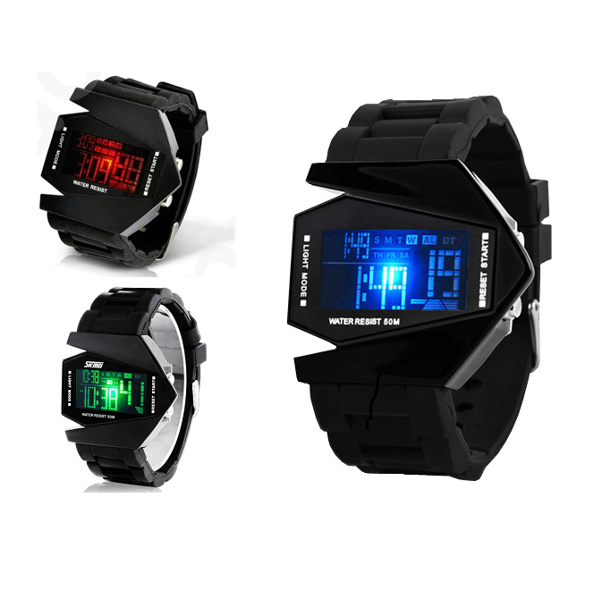 Pack - 4 x S/ 65.00 - Relojes Led Ultrabyte con diseño futurista